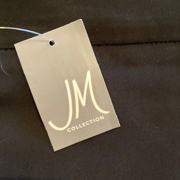 Black Stretch Ankle Pant - NWT - Picture 4 of 16